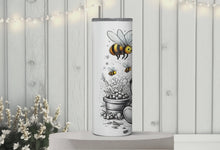 Load and play video in Gallery viewer, Winnie The Pooh and Friends 20oz Keep Cup
